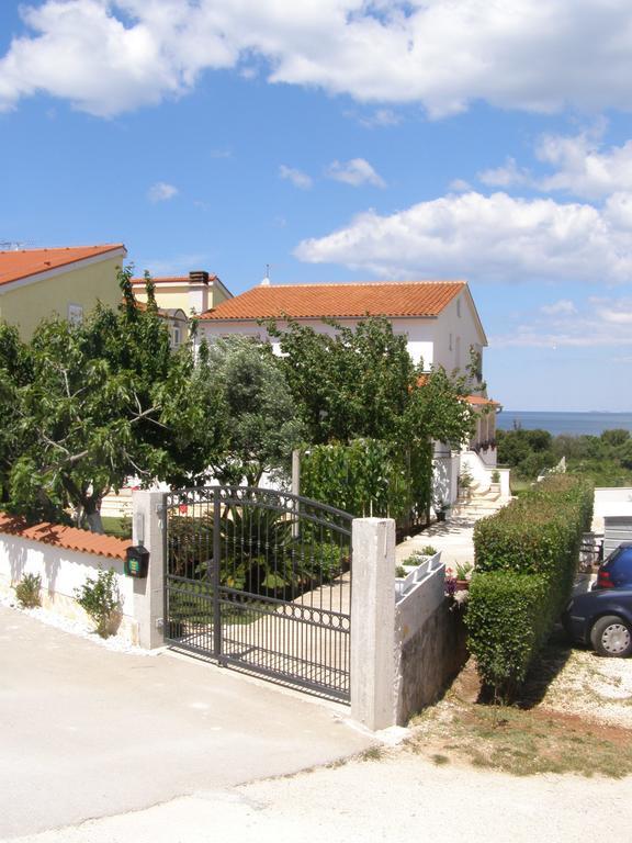 Apartments Tina Pula Zewnętrze zdjęcie
